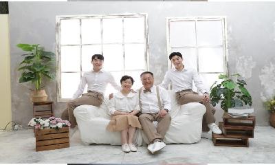 엄마가 소중히 보관해온 두 아들의 탯줄과 육아수첩