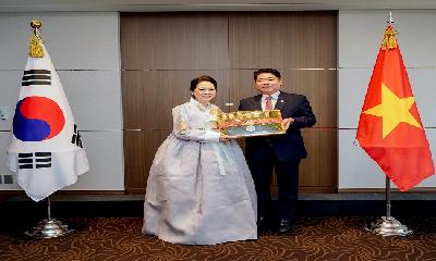 영주시의회 이상근 의장, 베트남 국회의장 부인 예방 